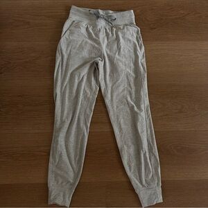 Ready to Rulu Slim-Fit High-Rise Jogger
*Full Length